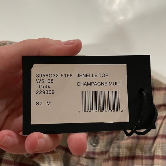 Paige Jenelle Ruffle Shoulders Plaid Long Sleeve Button Down Shirt Size M - Picture 9 of 11